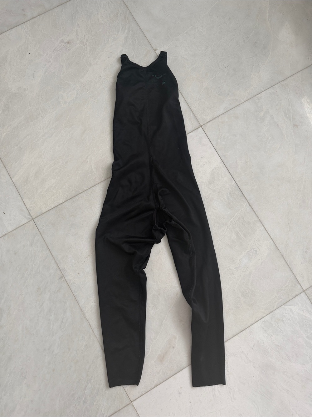 Woman’s Surgery Recovery Garments - Picture 9 of 11
